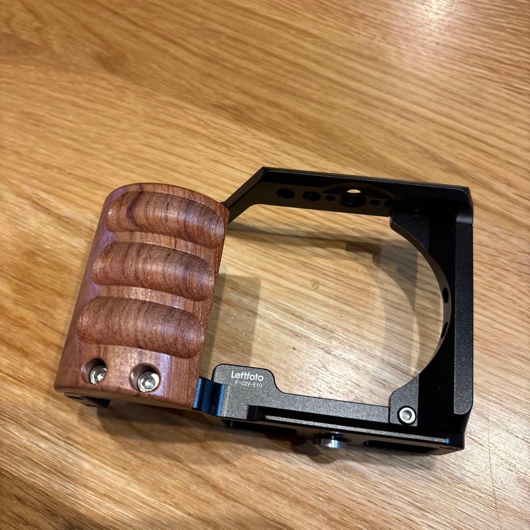 さぁたん様【付属品多数】Sony ZV-E10 ミラーレス一眼カメラ