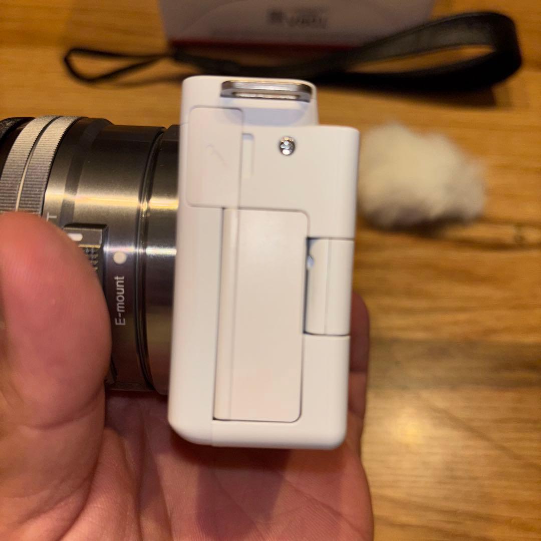 さぁたん様【付属品多数】Sony ZV-E10 ミラーレス一眼カメラ