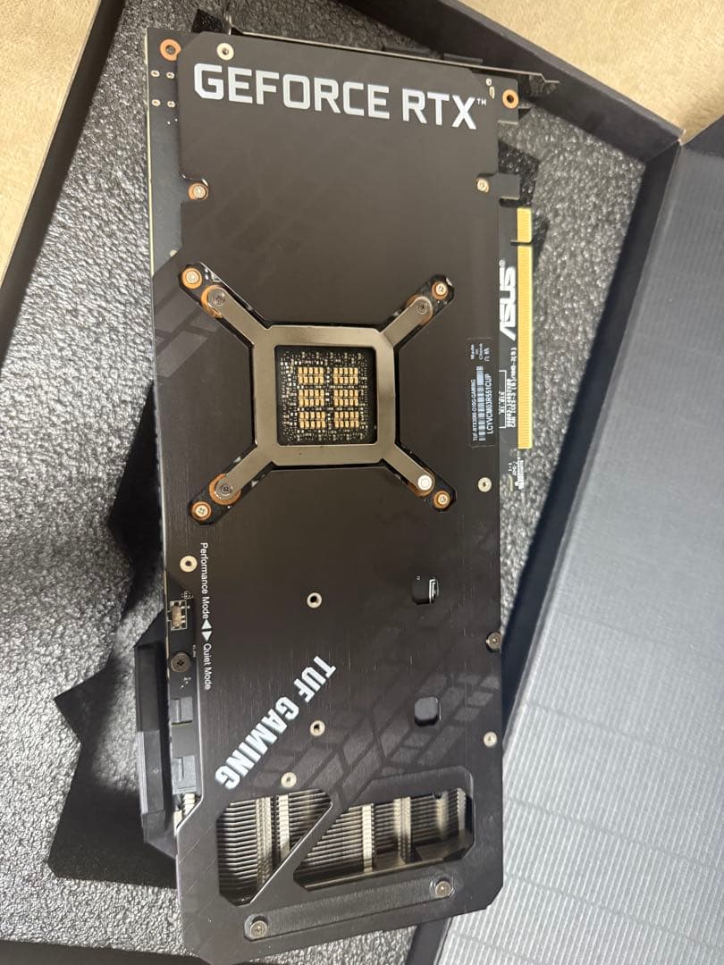 Green　ASUS TUF RTX 3080 OC 10GB