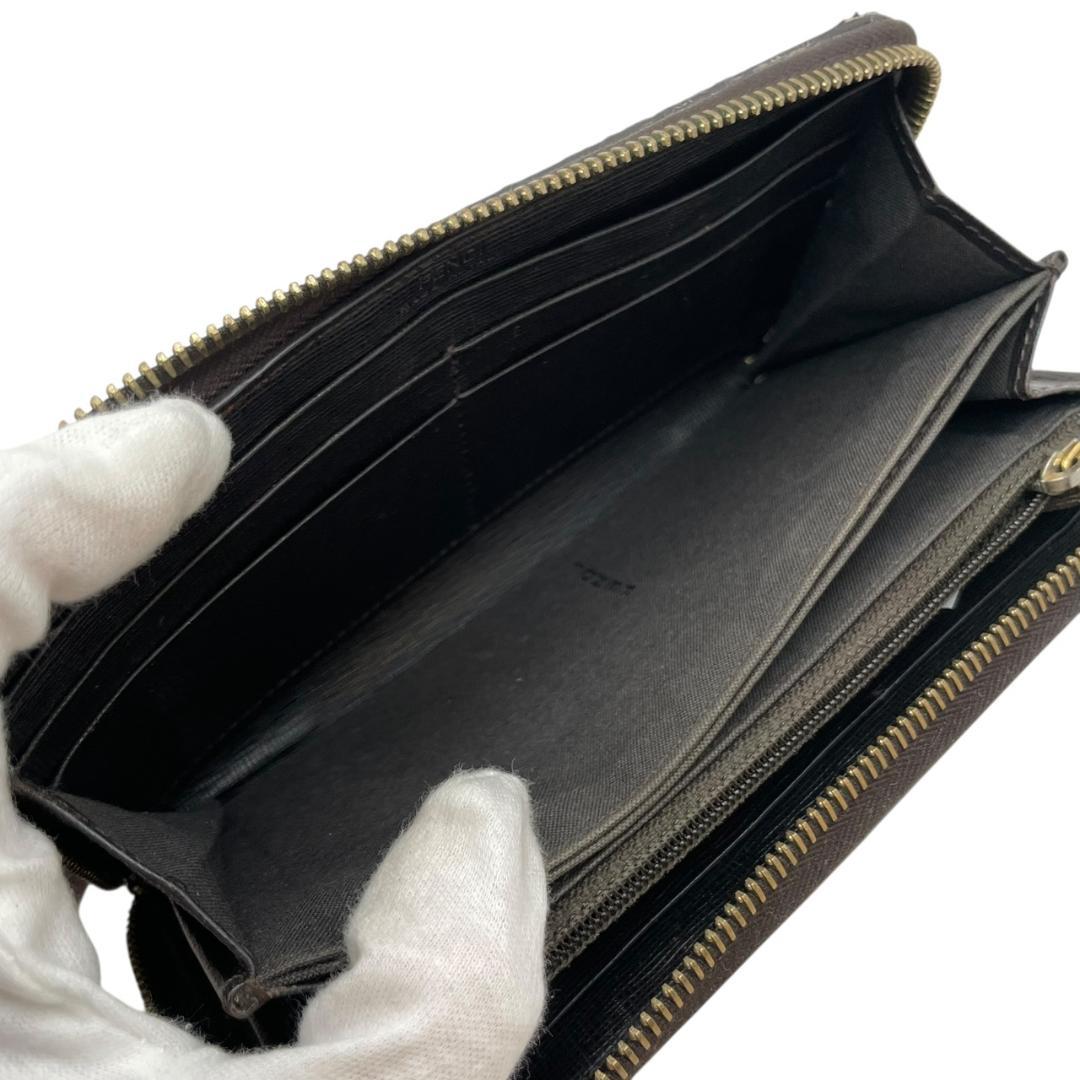 FENDI フェンディ 長財布 ズッカ ゴールドロゴ ラウンドファスナー レザー