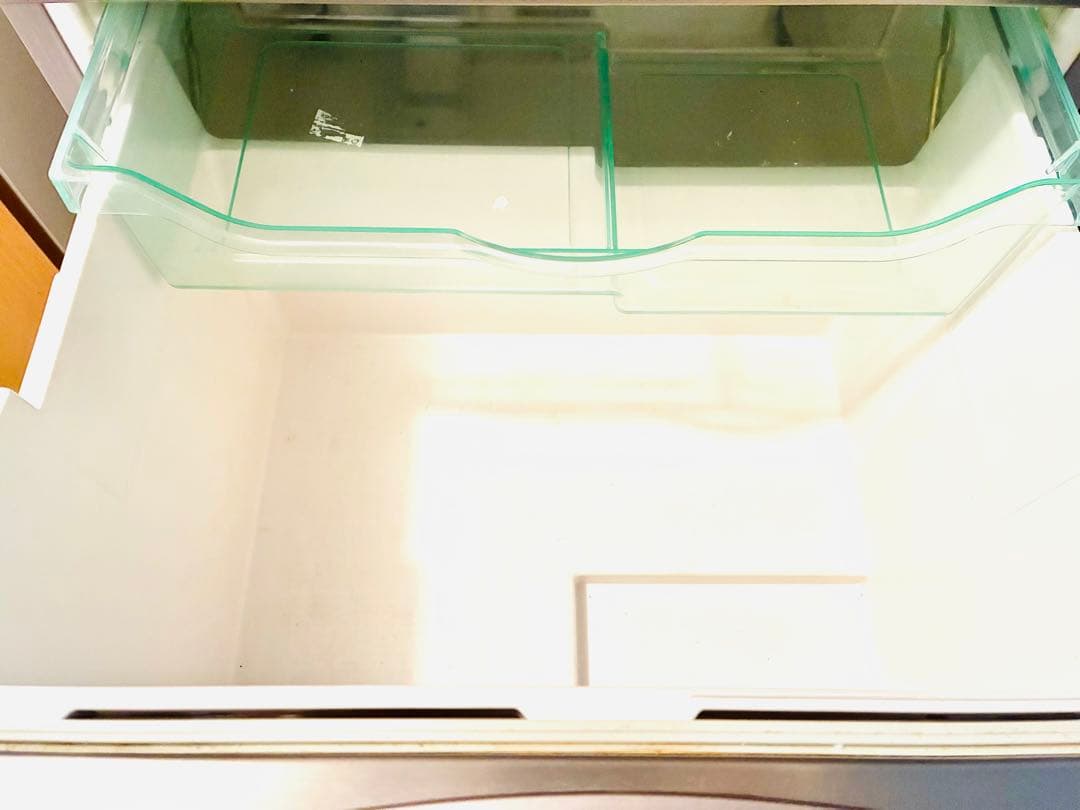 日立冷凍冷蔵庫R-S36RV 冷蔵庫　ファミリー向け　大容量　シルバー 冷蔵庫