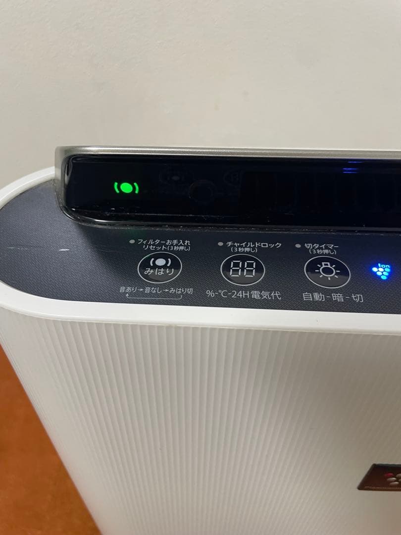 a.j【2022年製】SHARP加湿空気清浄機　KC-F70-W　ホワイト