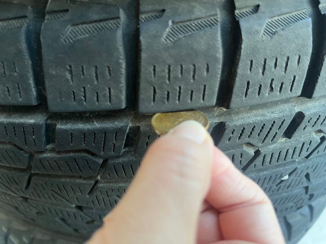 D4C　値下フォレスタースタッドレス17インチ4本セット225/60R17