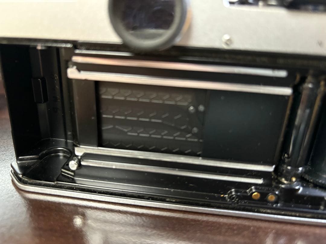 Nikon new FM2 （ハニカムチタンシャッター幕）シルバー 美品