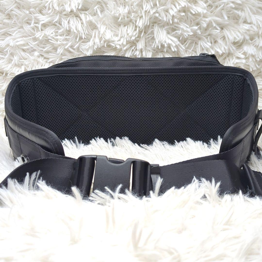 美品✨ポーター ヒート ウエストバッグ ナイロン レザー ブラック ロゴ型押し