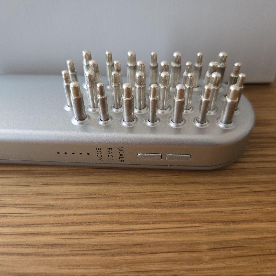 SALONIA サロニア　EMSリフトブラシ