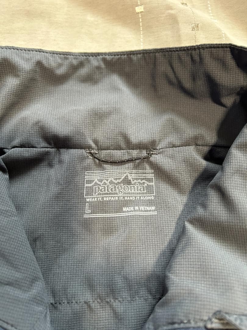 パタゴニア メンズ・ナノエア・ウルトラライトプルオーバー　Lサイズ　ブルーグレー