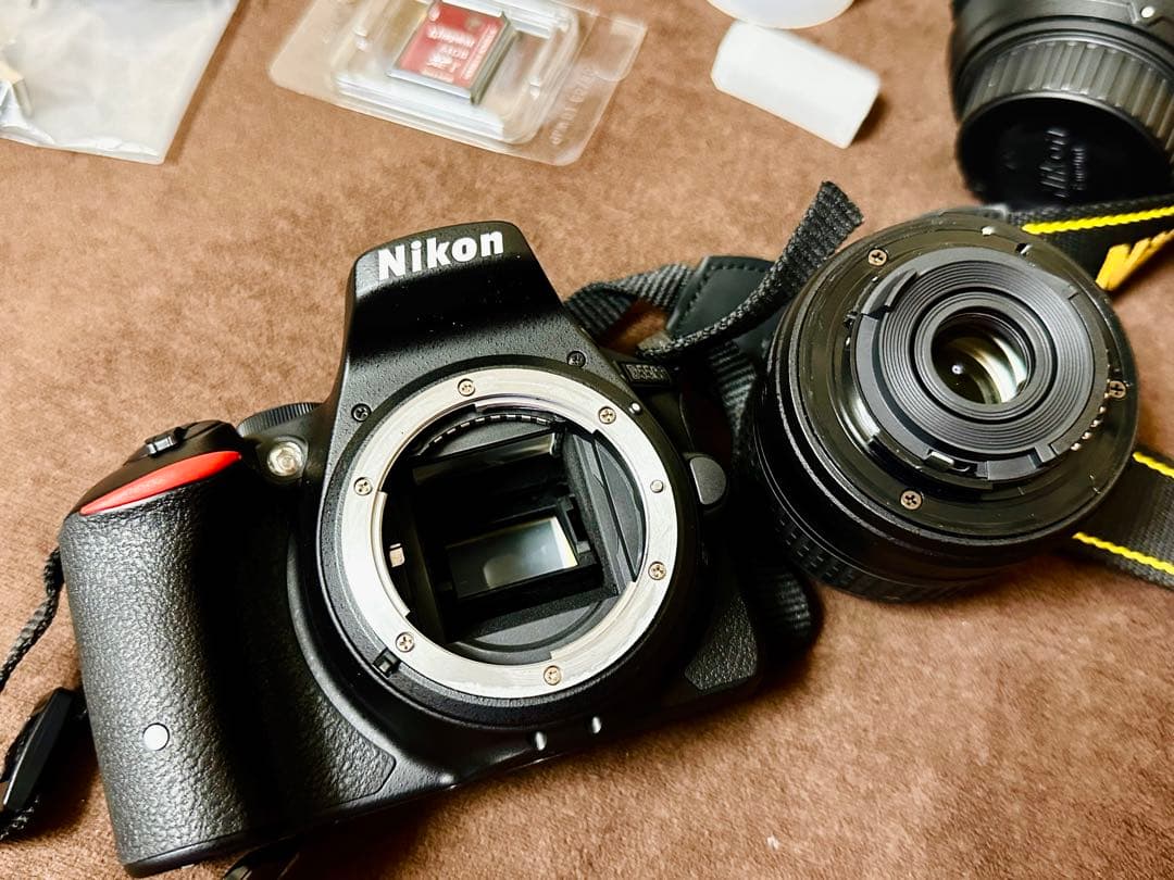 Nikon D5500 ダブルズームキット BLACK