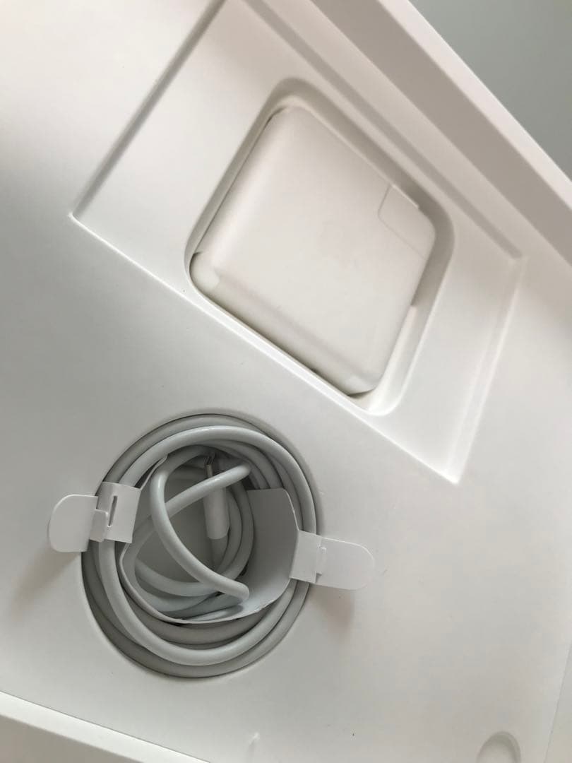 状態良好 MacBook Pro 13inch A2338 M1チップ 8GB