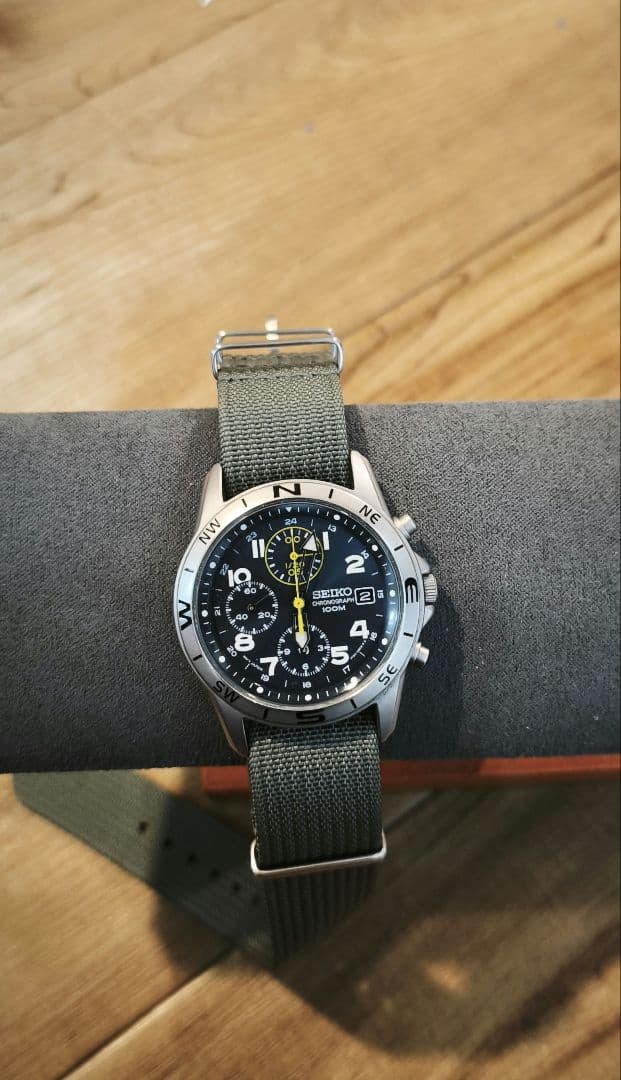 「GARO」セイコー CHRONOGRAPH ミリタリー