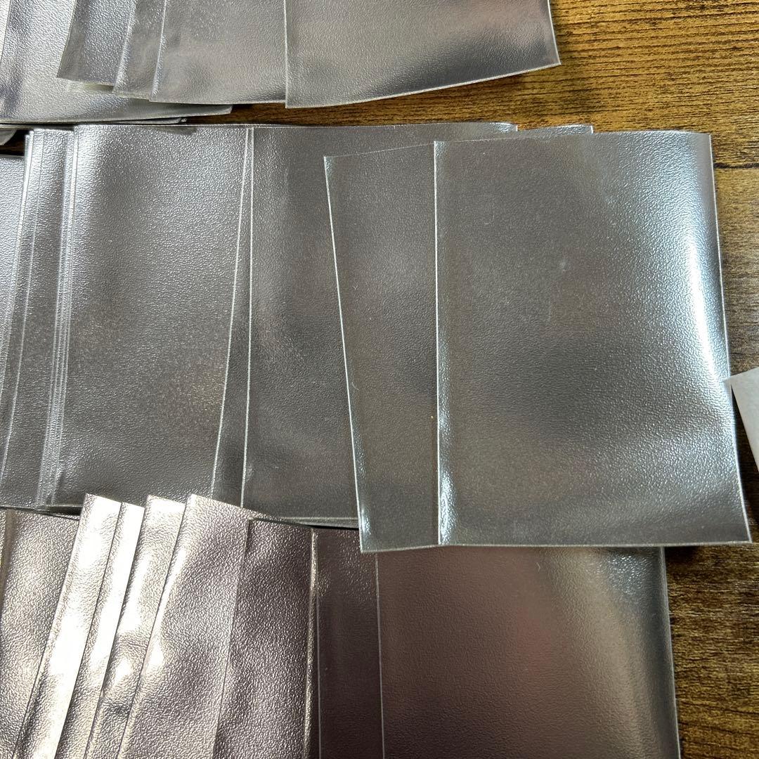 遊戯王　公式　スリーブ 72枚　初期ロゴ メタリックシルバー　未使用品