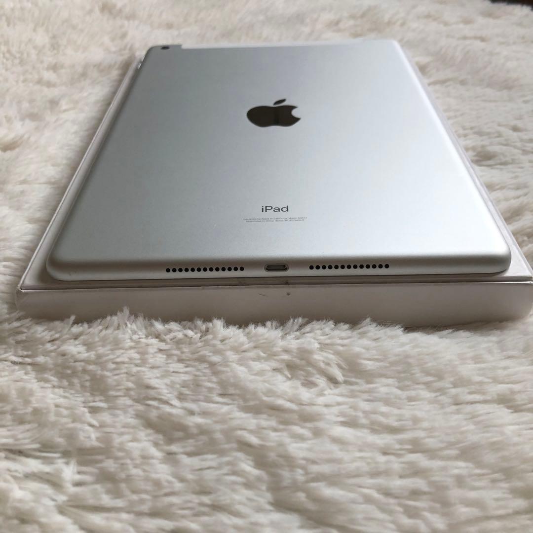 【即購入OK】iPad 第9世代 セルラーモデル【極美品】 #10 【付属品】