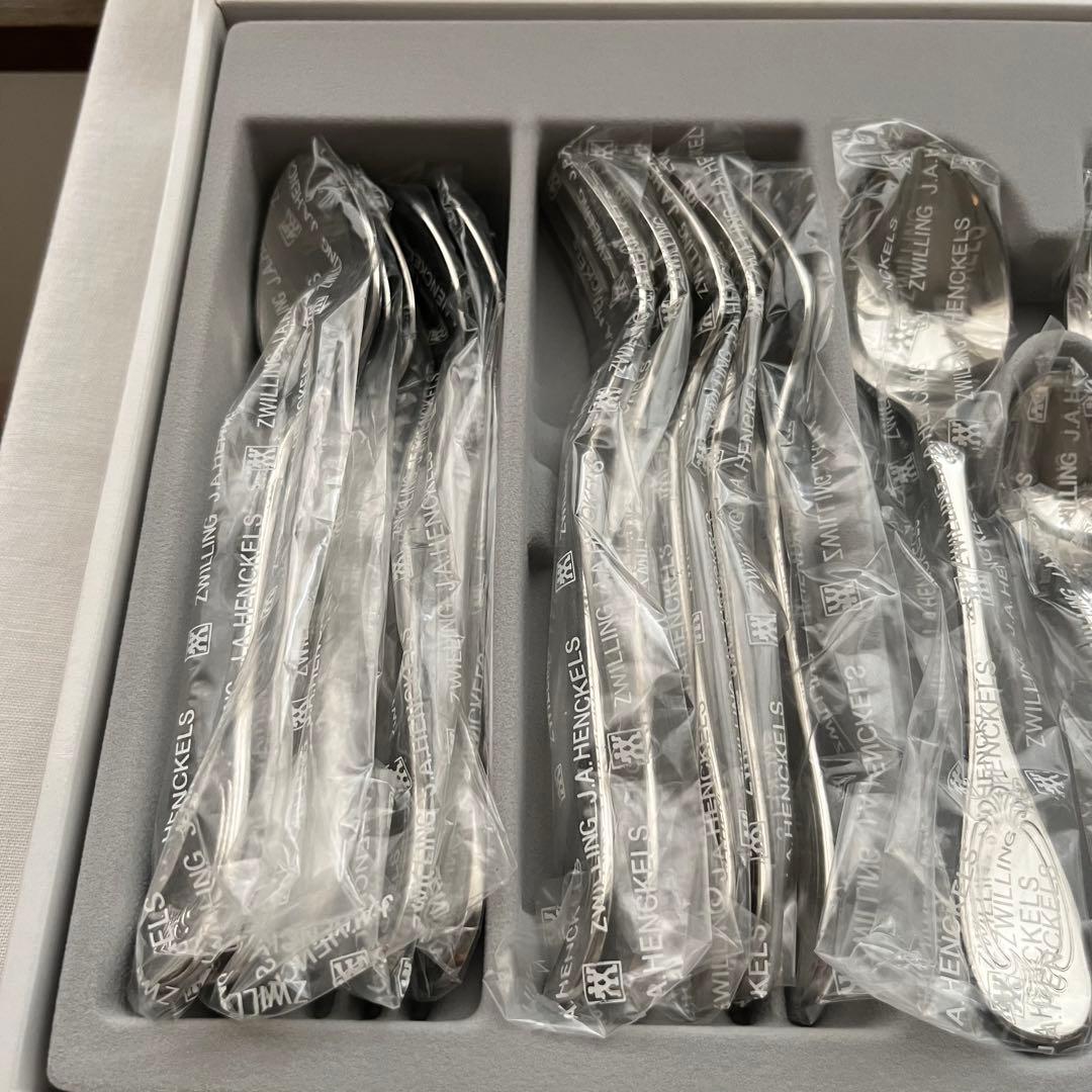 未使用品 ツヴァイリングジェイエーヘンケルス 廃盤 ピロシュカ 24本