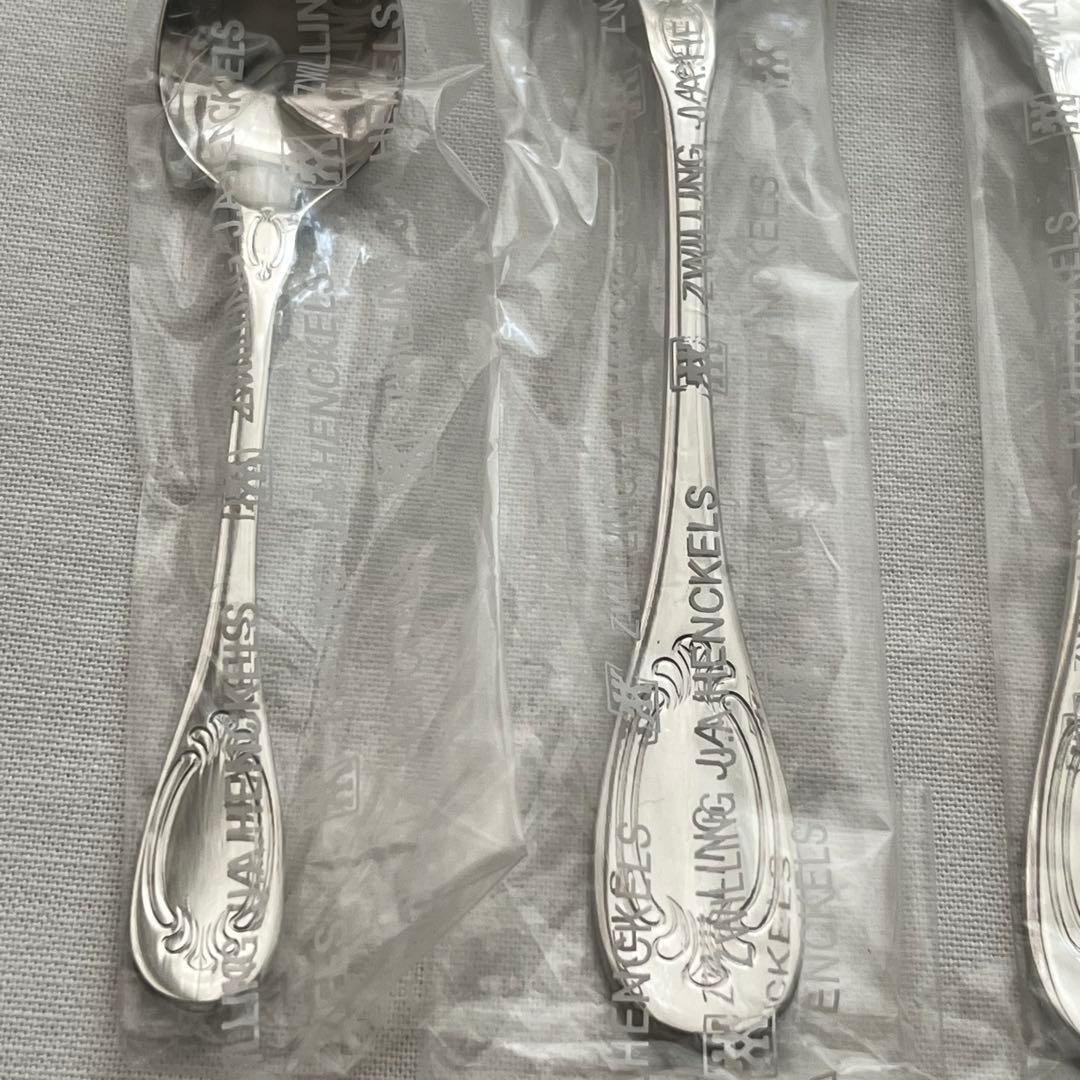 未使用品 ツヴァイリングジェイエーヘンケルス 廃盤 ピロシュカ 24本