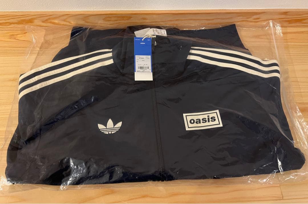 adidas Originals x Oasis LIVE '25ジャケット