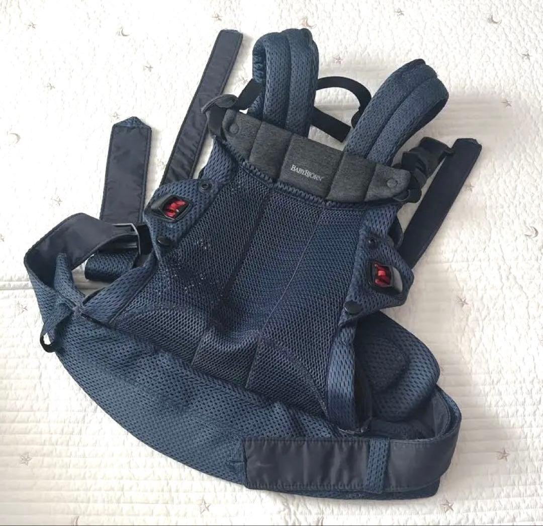 ベビービョルン ハーモニーネイビー抱っこ紐　リバーシブルカバー付き