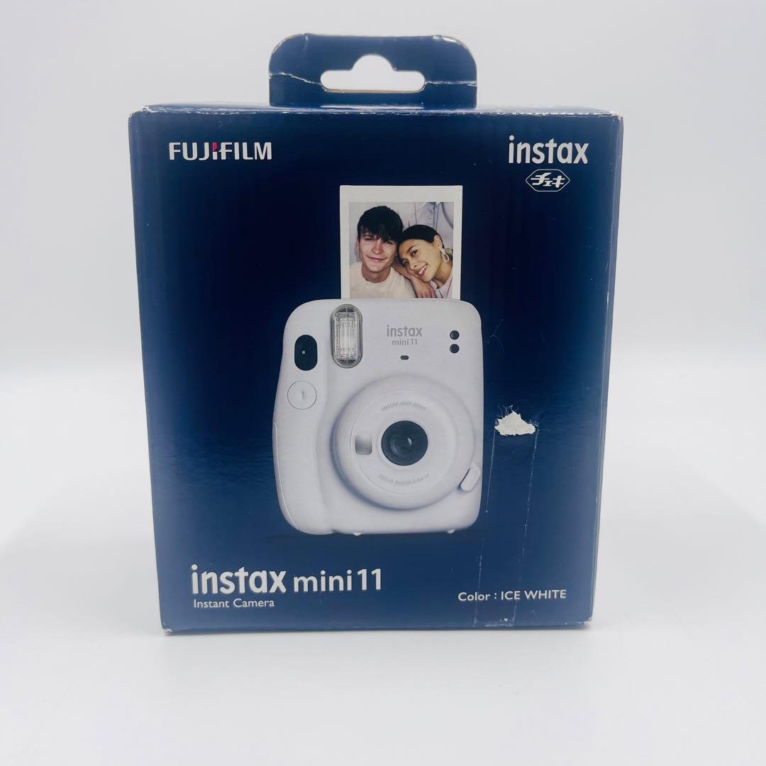 instax mini 11 チェキ　ホワイト　カメラ