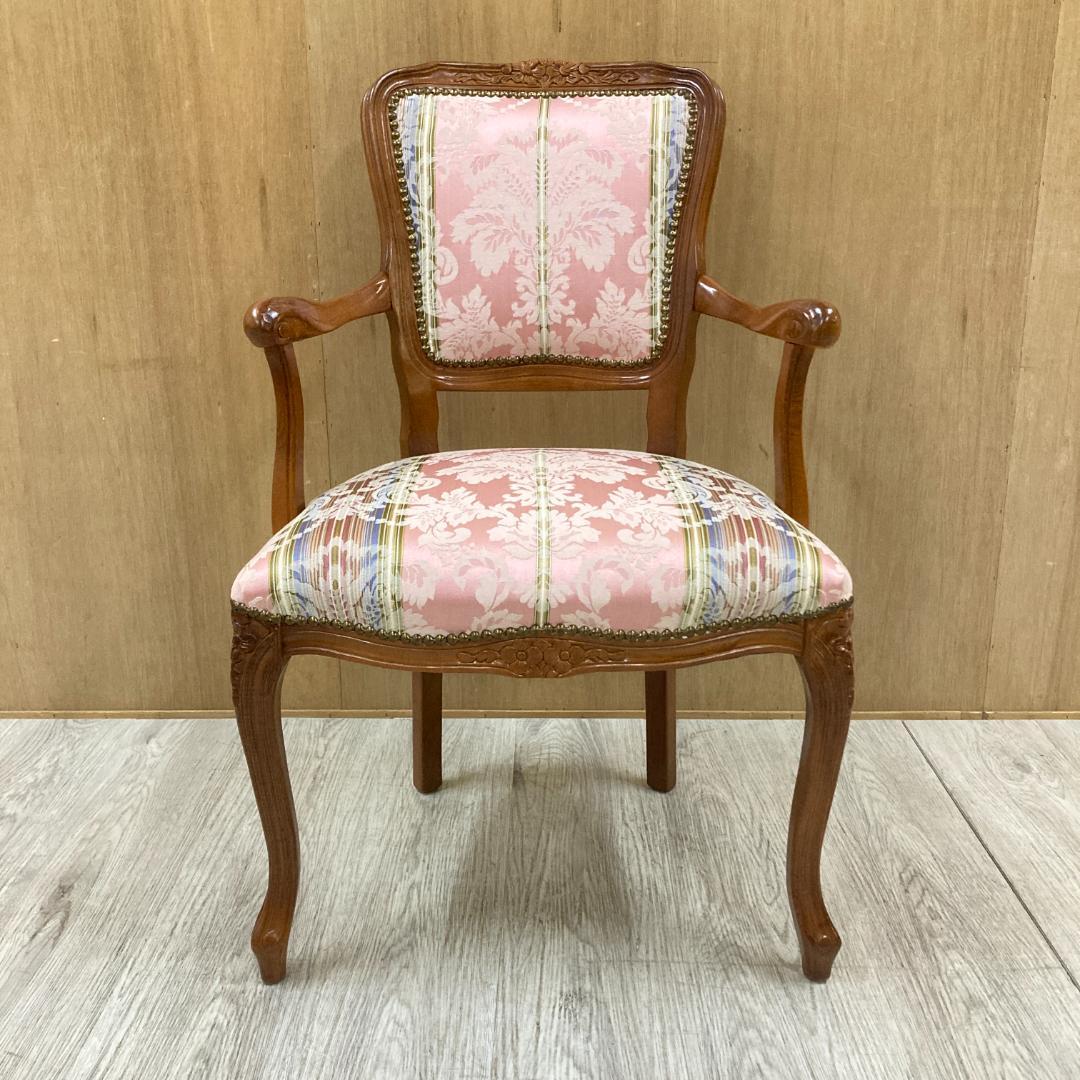 イタリア 　猫脚　アームチェア 　椅子　ダイニングチェア　クラシック