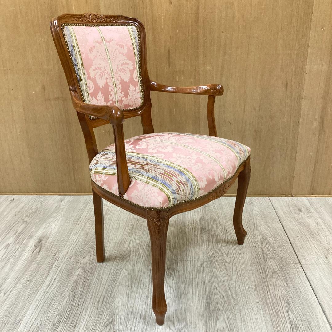 イタリア 　猫脚　アームチェア 　椅子　ダイニングチェア　クラシック