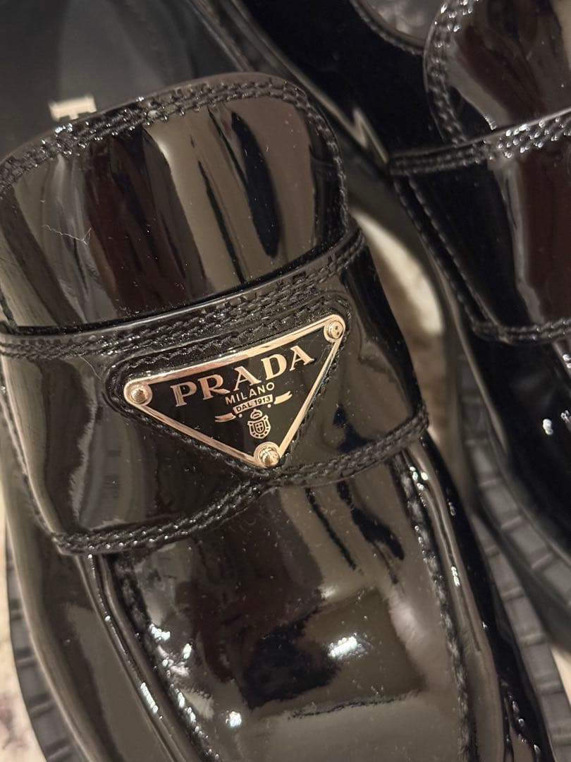 PRADA ローファー エナメル 37cm ブラック