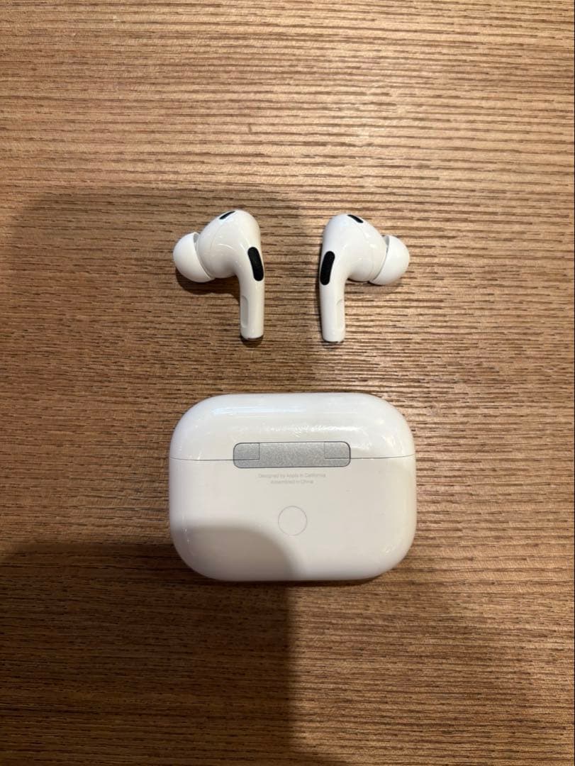 イヤホン Apple AirPods Pro2 Lightning