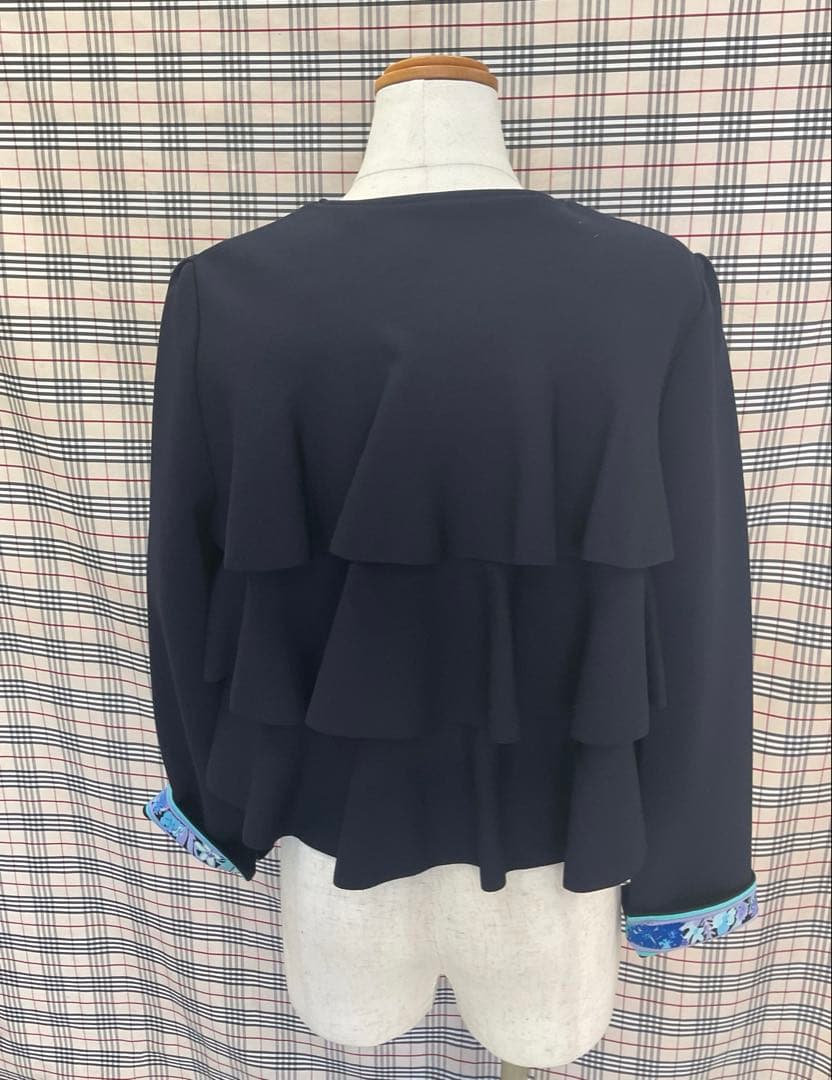 LEONARD フリルジャケット　　　　　　　　　1826