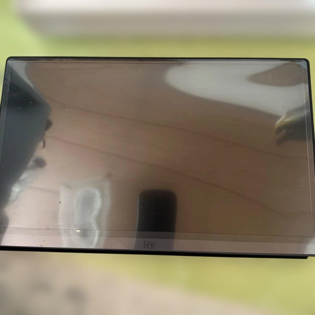 ポータブルモニター　i vv ASM156UCC-2