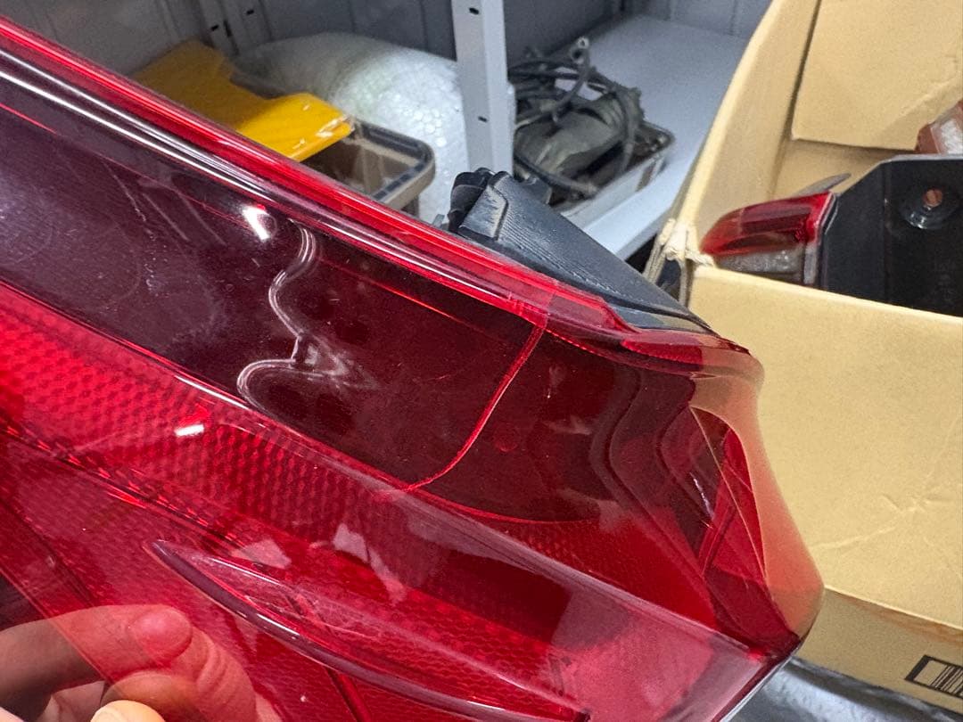 30アルファード後期　冷寒地　シーケンシャル　テールライト