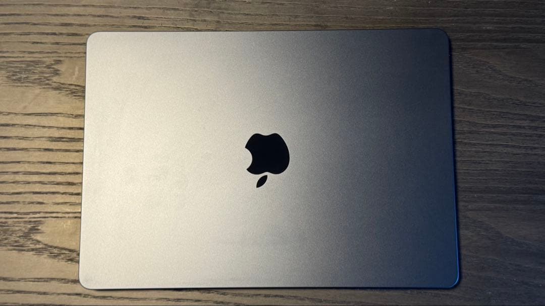 M2 MacBook Air 2022 ミッドナイト 13.6インチ