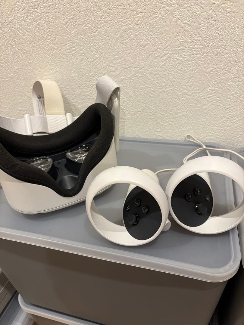 スマホアクセサリー  Quest 2  Quest 2 64GB VR