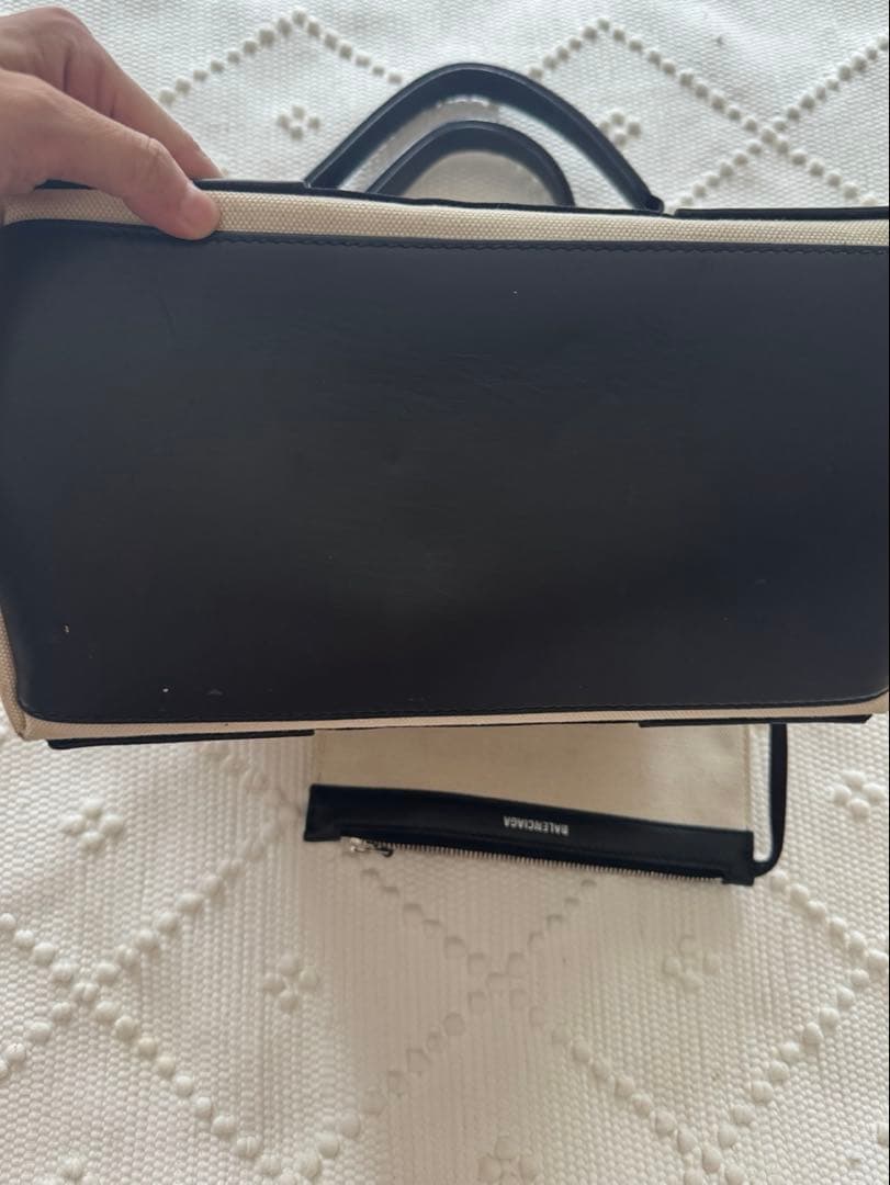 BALENCIAGA ハンドバッグ　レディース