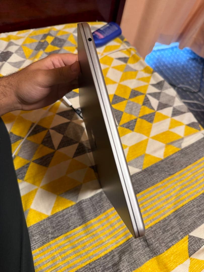 macbook Air M2 18/512GB 13インチ