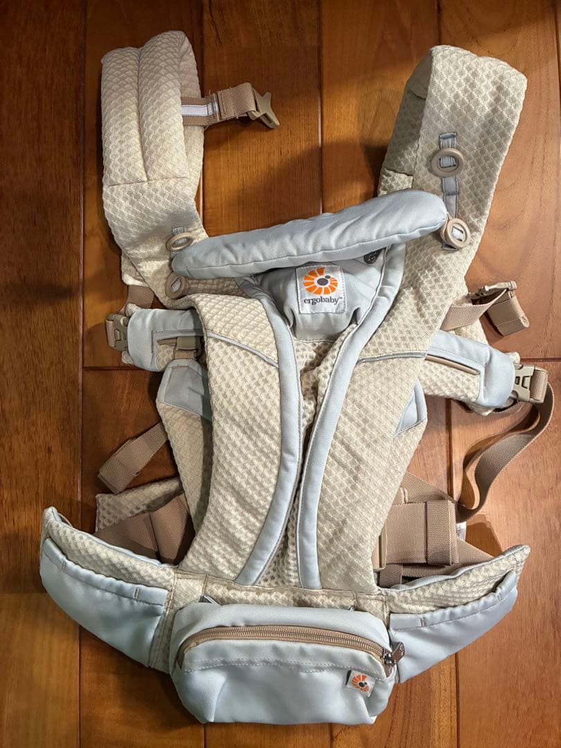 エルゴベビー　OMNI Breeze 抱っこ紐　2つセット