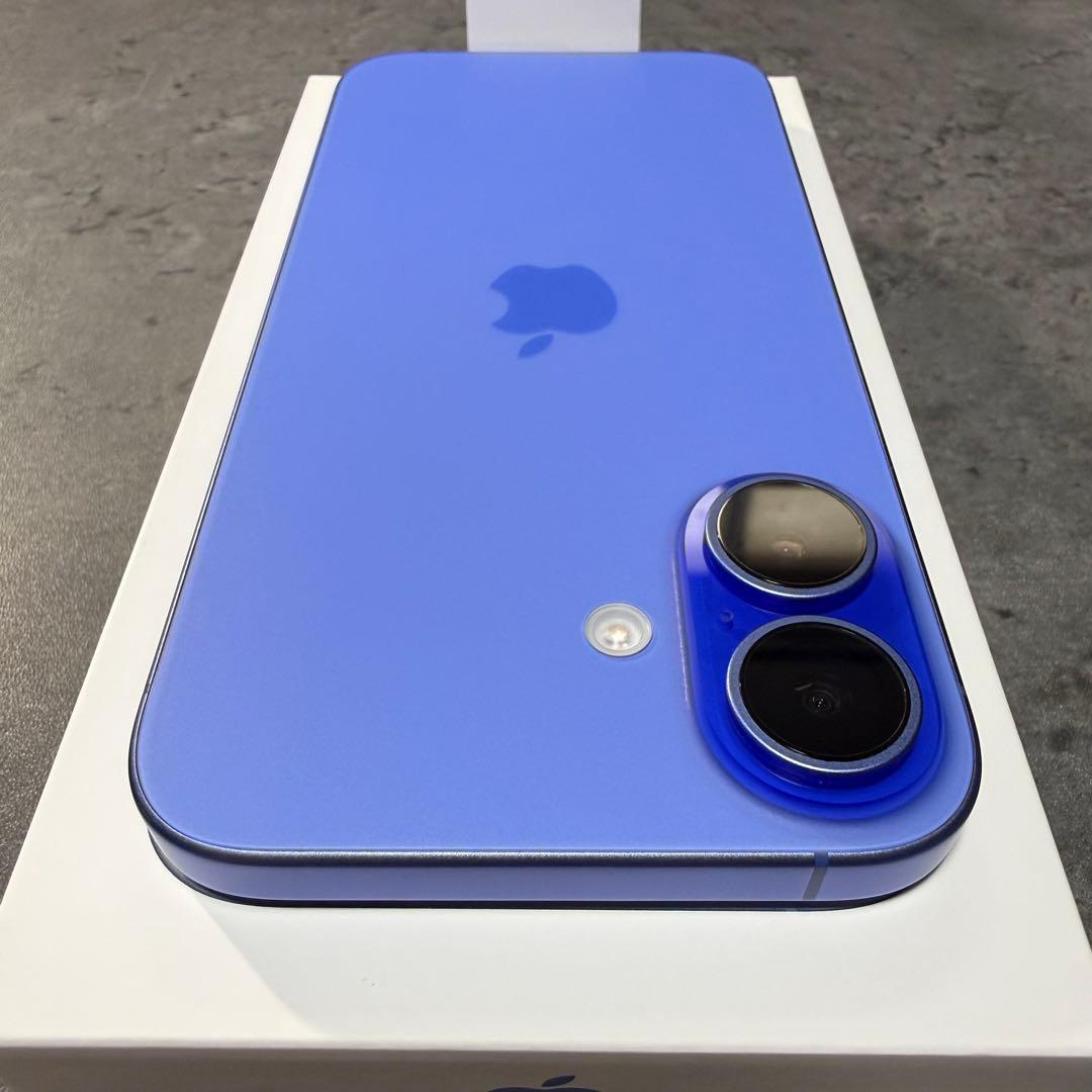 【美品】iPhone16 ウルトラマリン 128GB SIMフリー