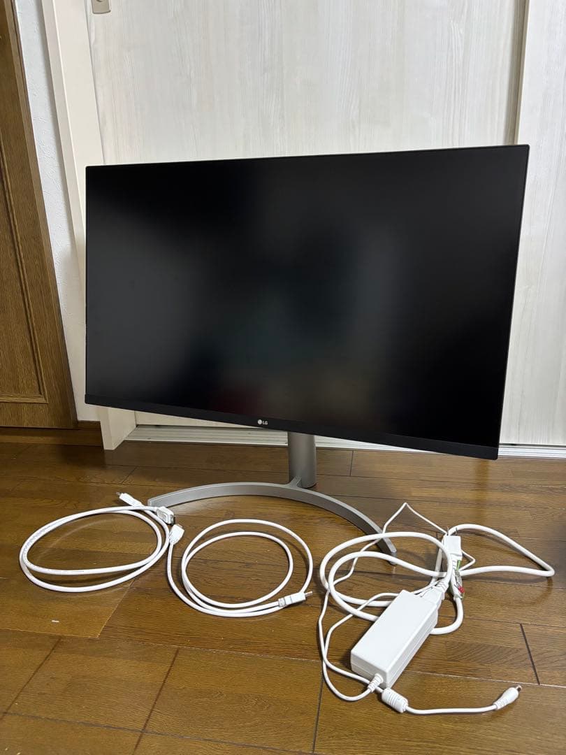 LG 4Kモニターディスプレイ 32UN650-W 31.5インチ