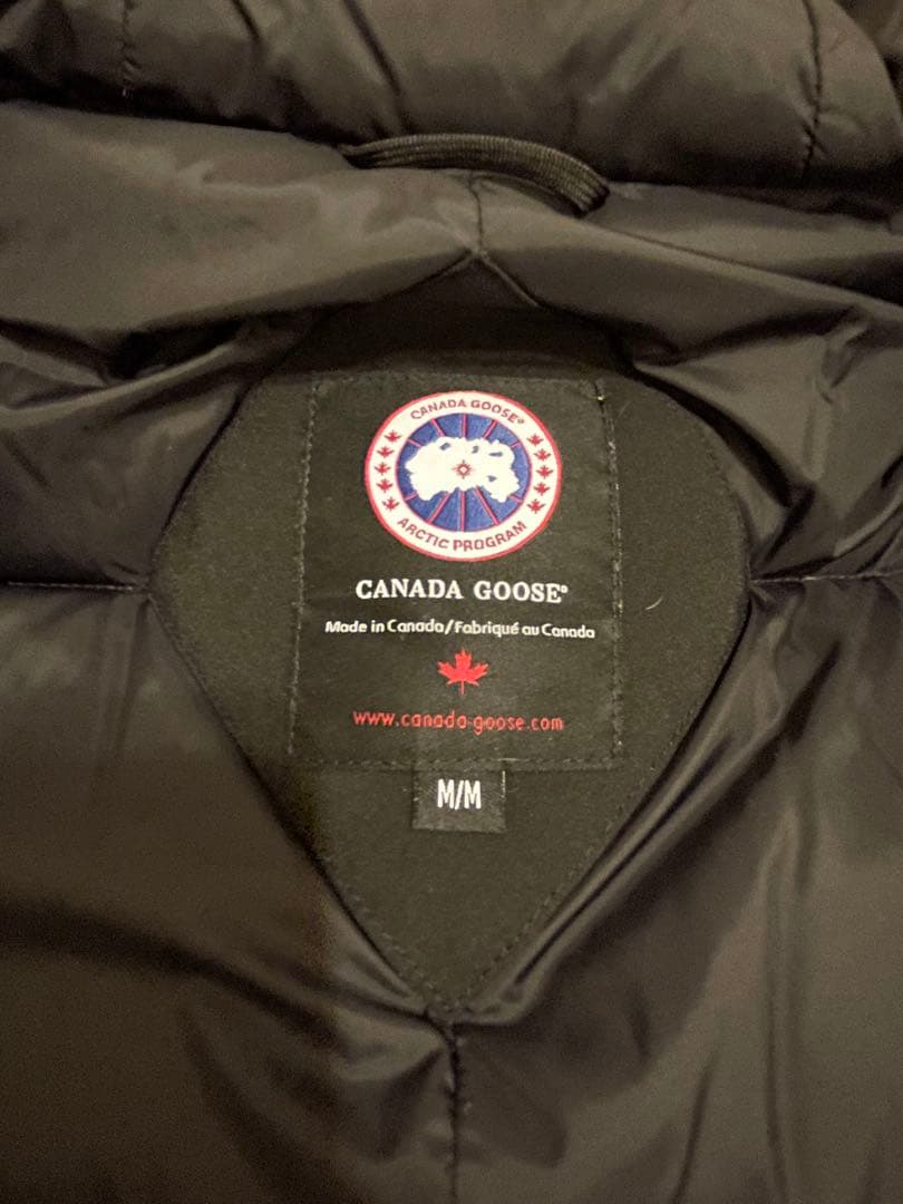 【お値下げ】★ カナダグース フードファー付きダウンジャケット ★