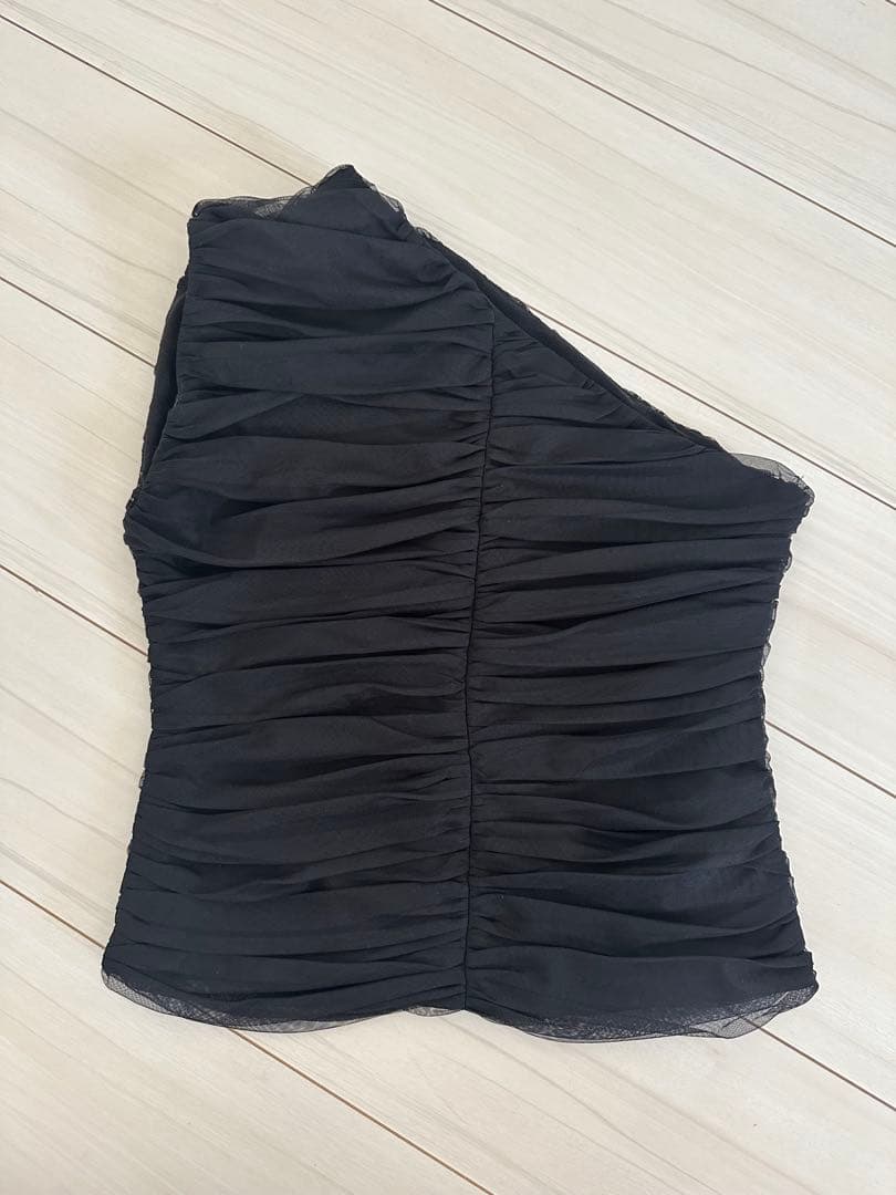 ESMOK チュールトップス　tulle tops (one shoulder)