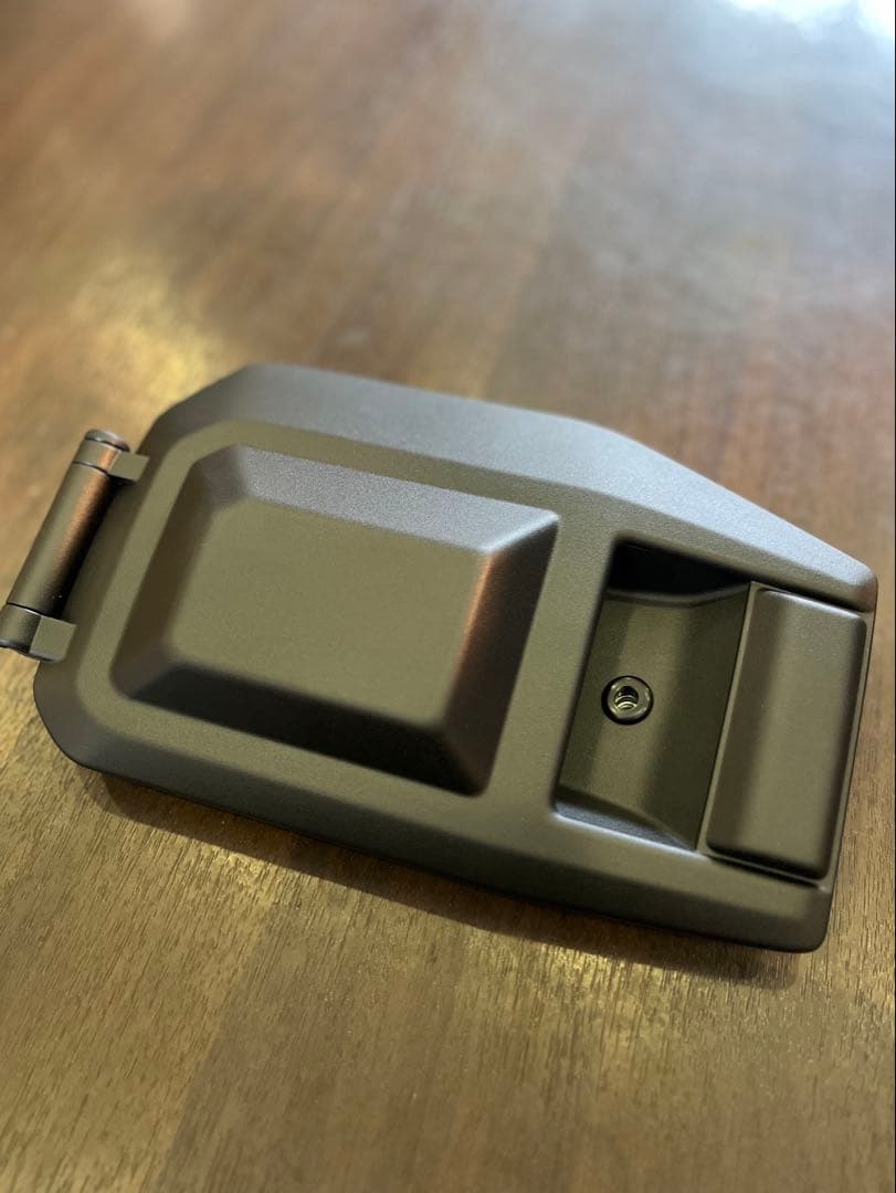 再再販ランクル70 GDJ76 セキュリティキー付リッドカバー　新型ランクル70