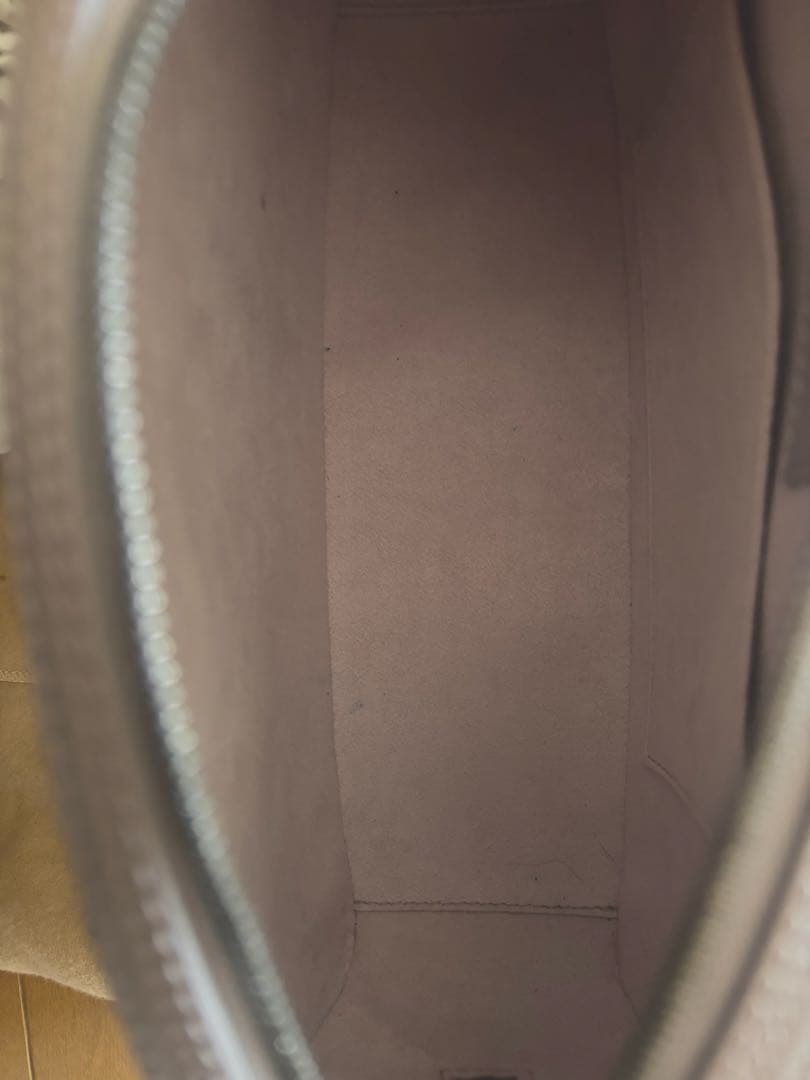 ルイヴィトン　薄紫色 エピ　ジャスミン　ハンドバッグ　袋付き