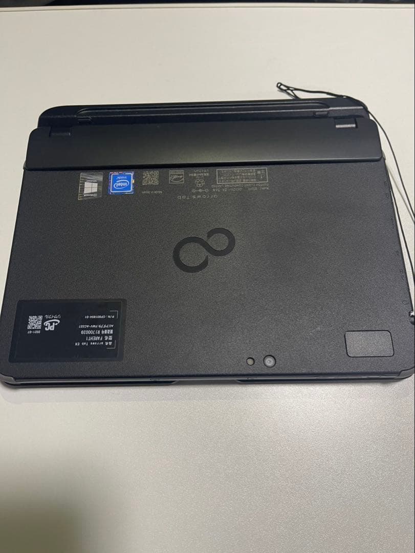 富士通　ノートPC 本体