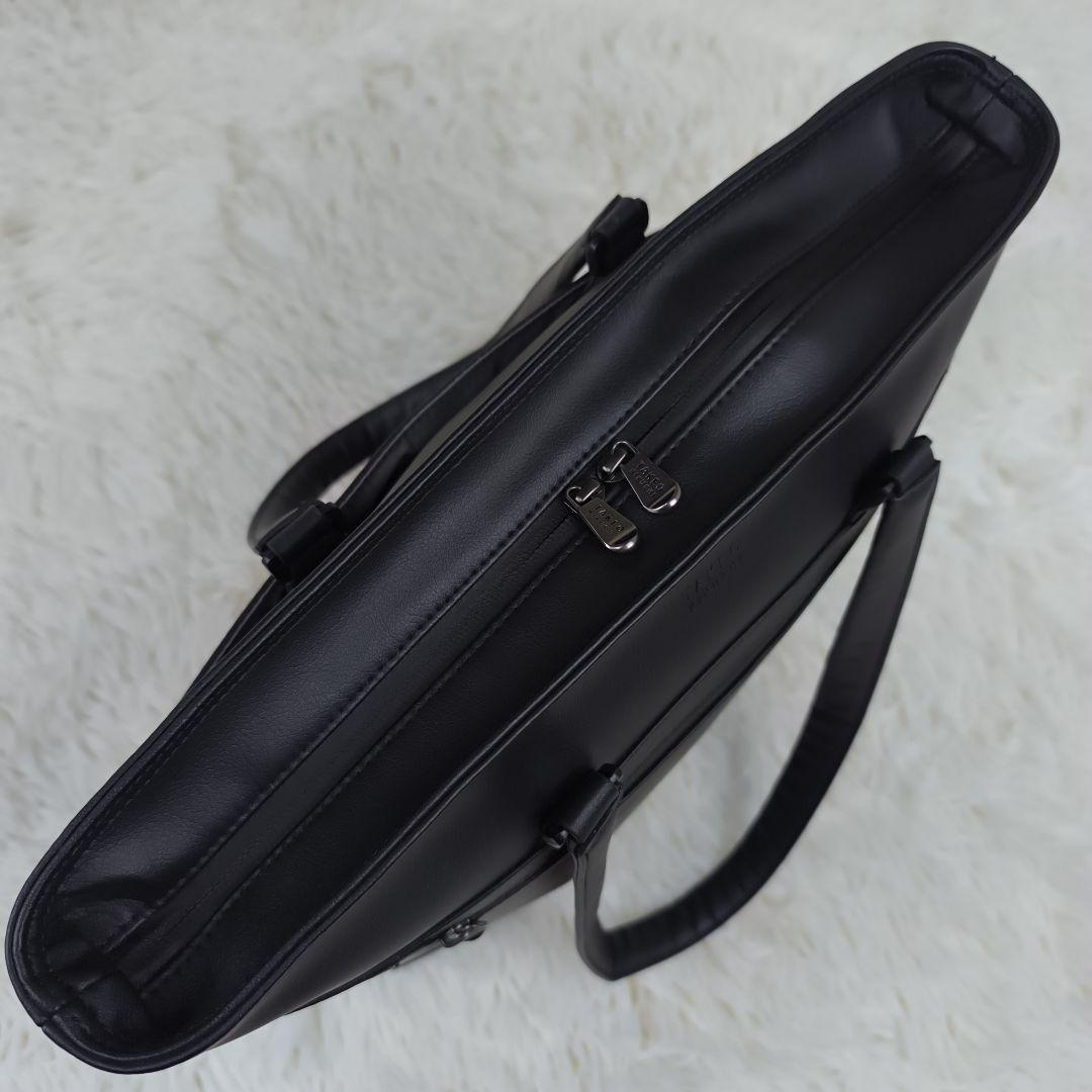 ✨未使用級極美品✨ タケオキクチ トートバッグ 合皮 肩掛け 撥水 A4可 黒