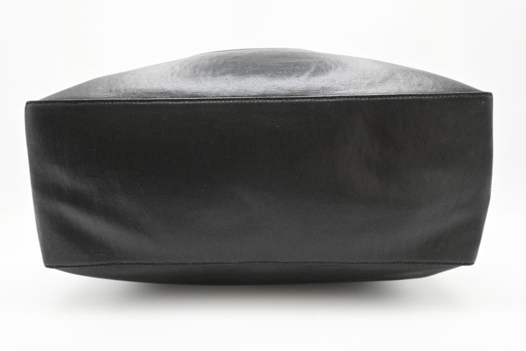 Bottega veneta　ボッテガヴェネタ　レザー　トートバッグ　ブラック