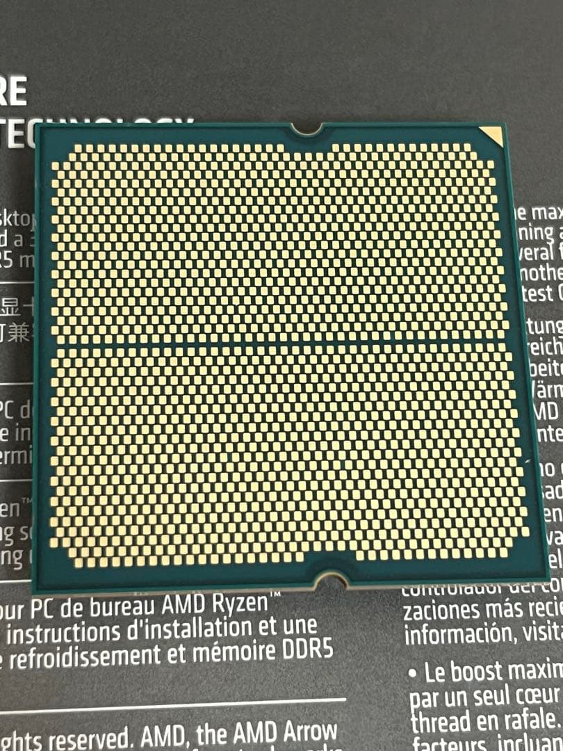 AMD Ryzen 7 7800X3D 極美品