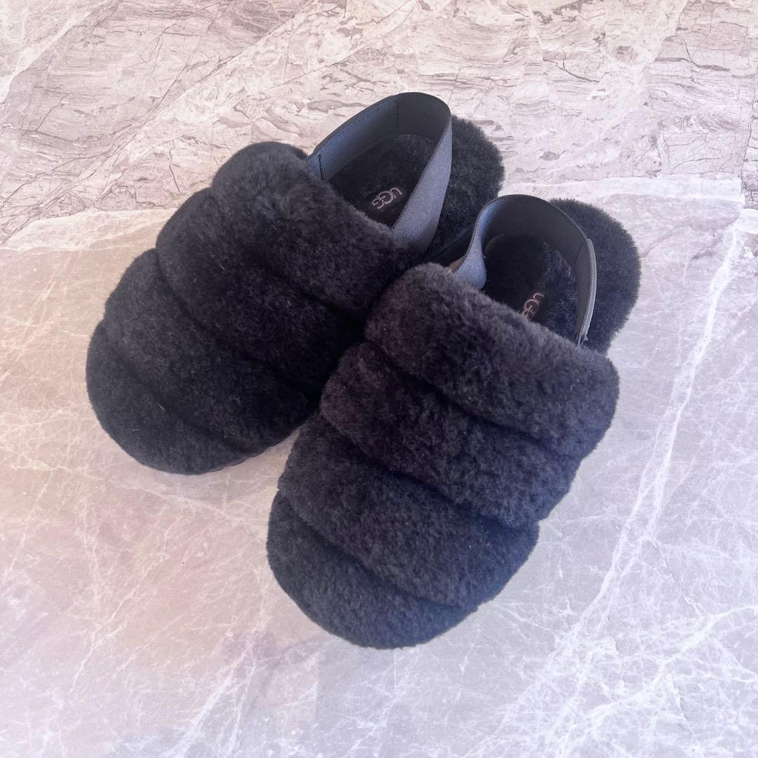 美品✨ UGG アグ スーパーフラッフ ブラック 24.0
