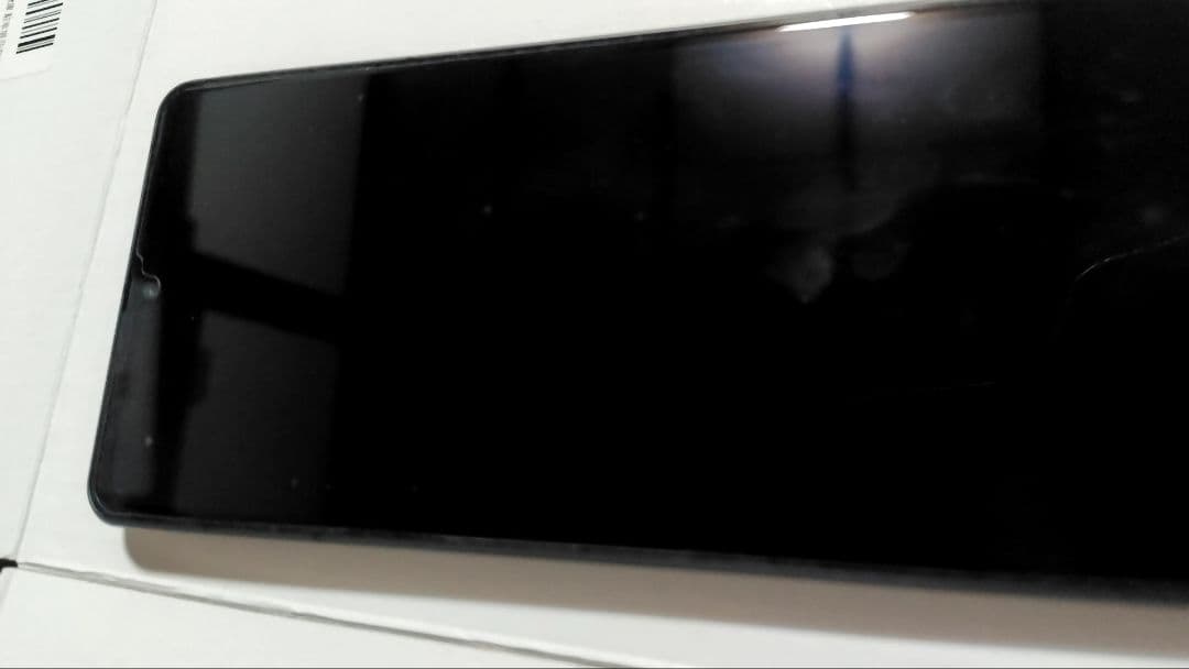 スマートフォン本体 ブラックsharp sence7plus 6.4インチ　中古