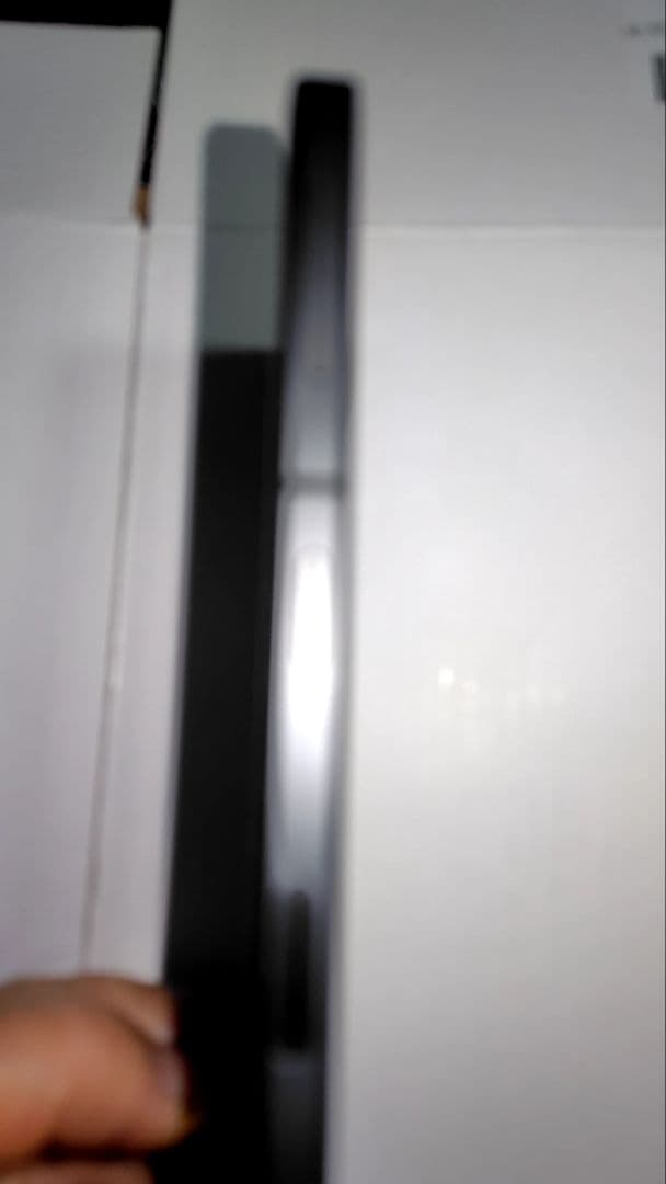 スマートフォン本体 ブラックsharp sence7plus 6.4インチ　中古