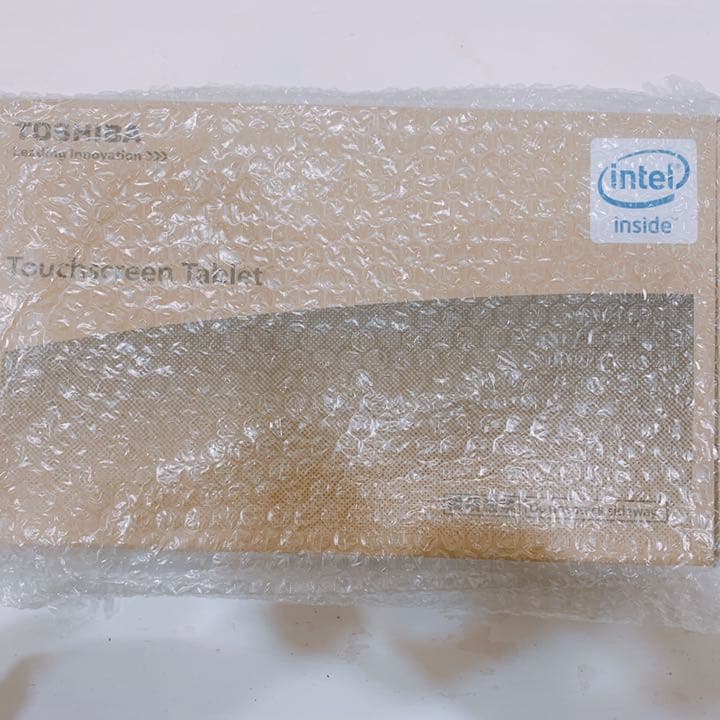 東芝　TOSHIBA タッチスクリーンタブレット