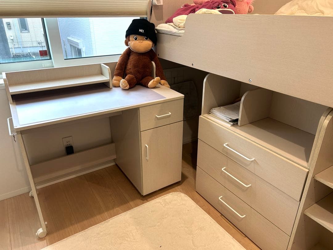 【引き取り限定】ニトリ　システムベッド　ホワイト 学習机　洋服棚