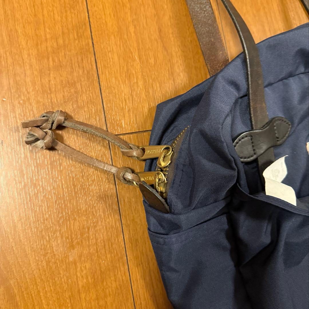 美品 フィルソン FILSONナイロンジップトートネイビー　USA製