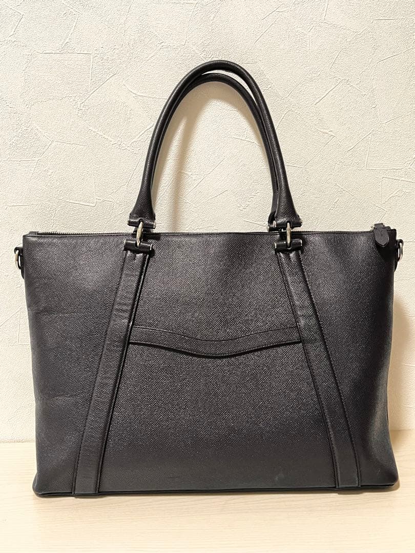 ペッレモルビダ トートバッグ(ネイビー)